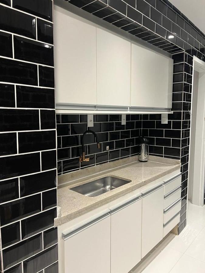 Apartamento Para Pessoas De Familia Ou A Negocio, Ap Lindo Aconchegante No Bras Proximo Igreja Mundial,Mercado Municipal, 25 De Marco, Templo Salomao, Metro Dom Pedro Ll, Bancos, Mercado E Etc São Paulo Exteriör bild