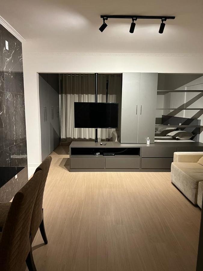 Apartamento Para Pessoas De Familia Ou A Negocio, Ap Lindo Aconchegante No Bras Proximo Igreja Mundial,Mercado Municipal, 25 De Marco, Templo Salomao, Metro Dom Pedro Ll, Bancos, Mercado E Etc São Paulo Exteriör bild